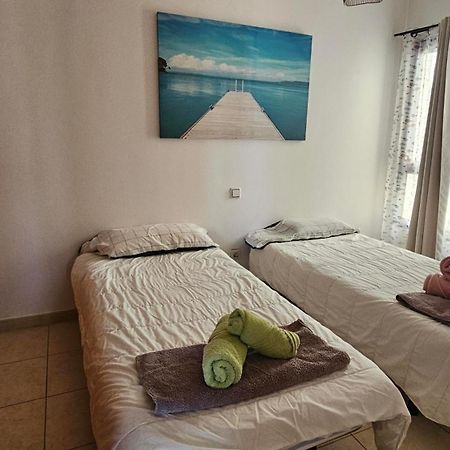 Bienvenue Appart Lumineux Avec Ascenseur Et Vue Sur La Mer Corralejo Kültér fotó